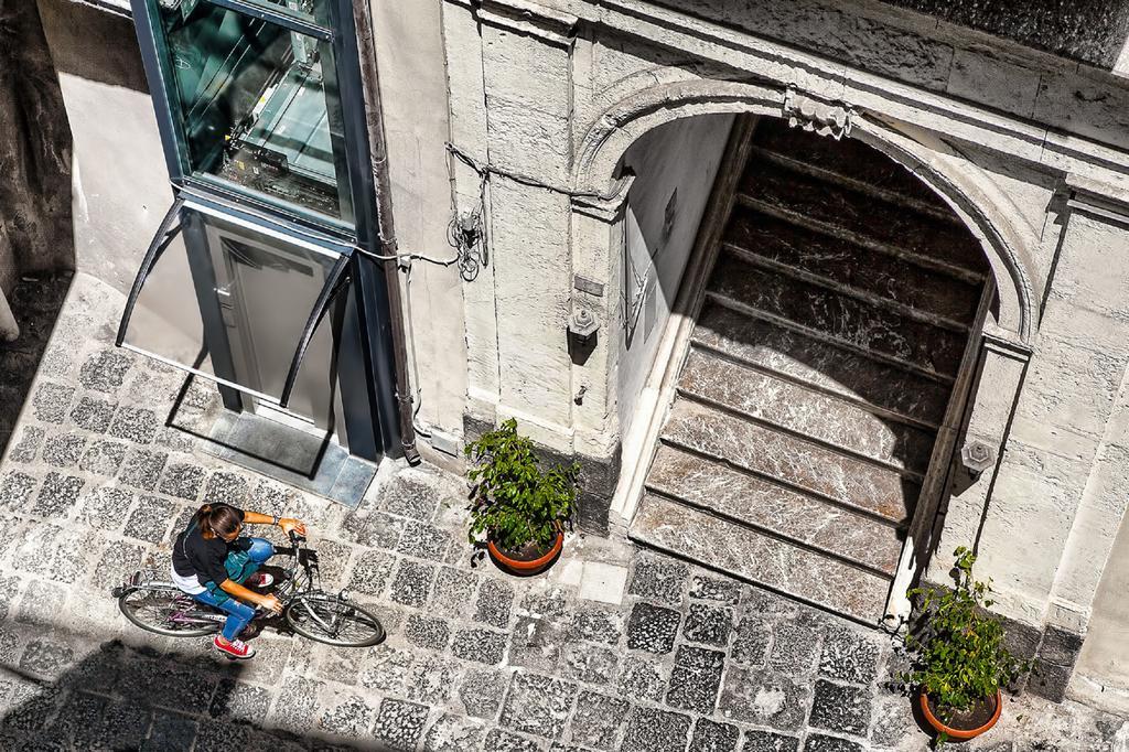 Hotel Bmode à Catane Extérieur photo